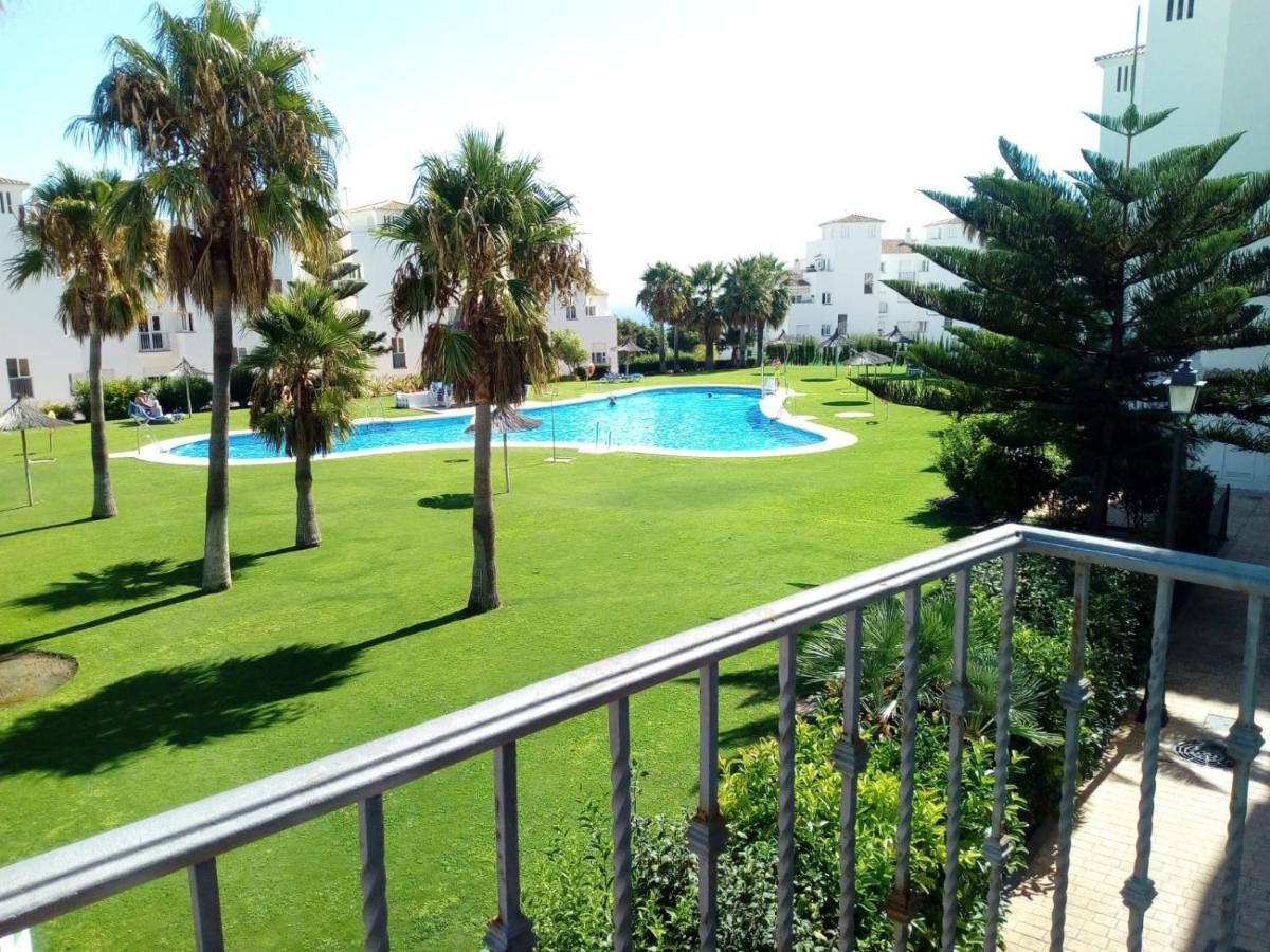 3 Bedrooms With Pool & Parking, Close To Sea And Gibraltar Manilva Exterior foto
