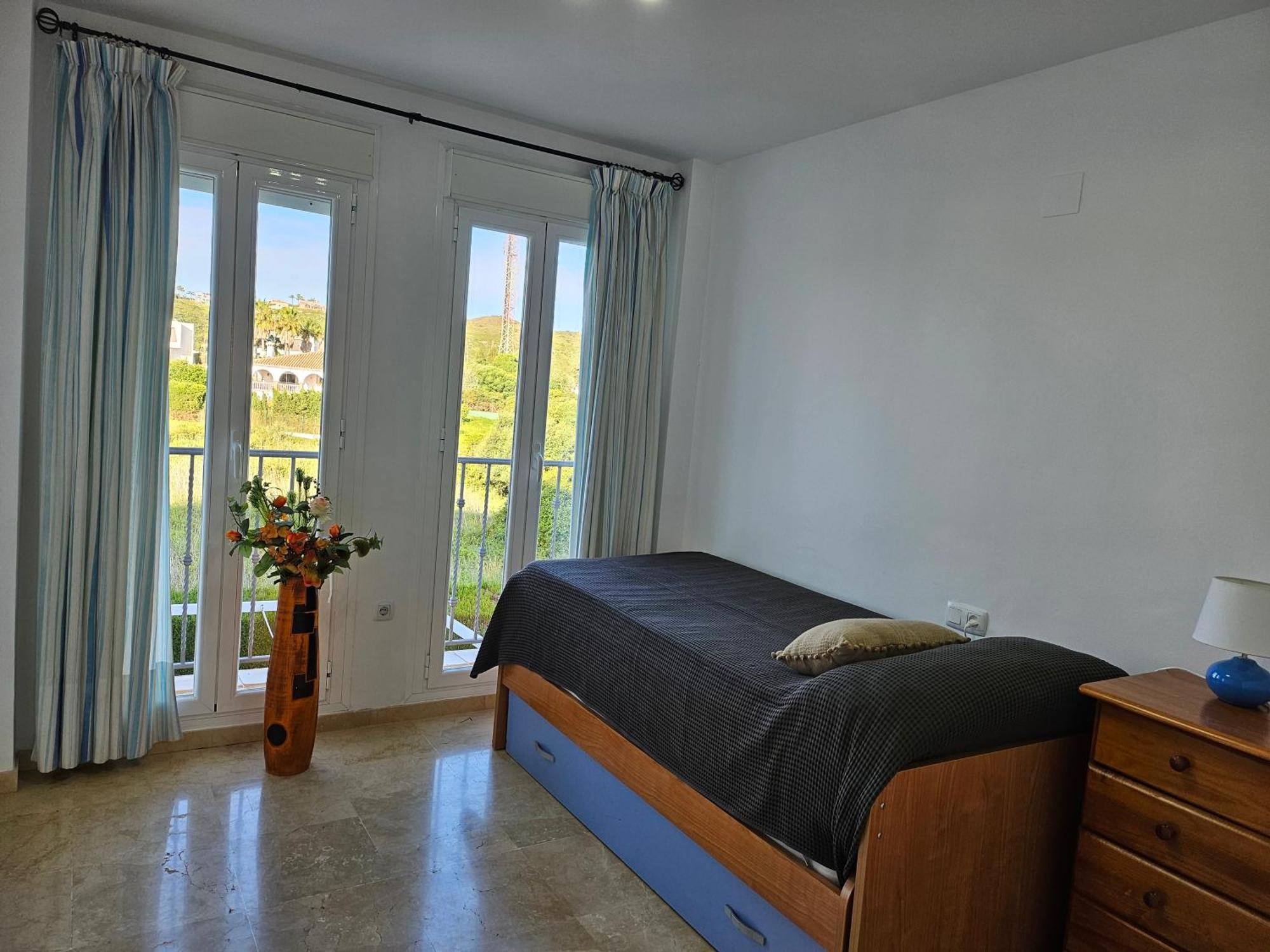 3 Bedrooms With Pool & Parking, Close To Sea And Gibraltar Manilva Exterior foto